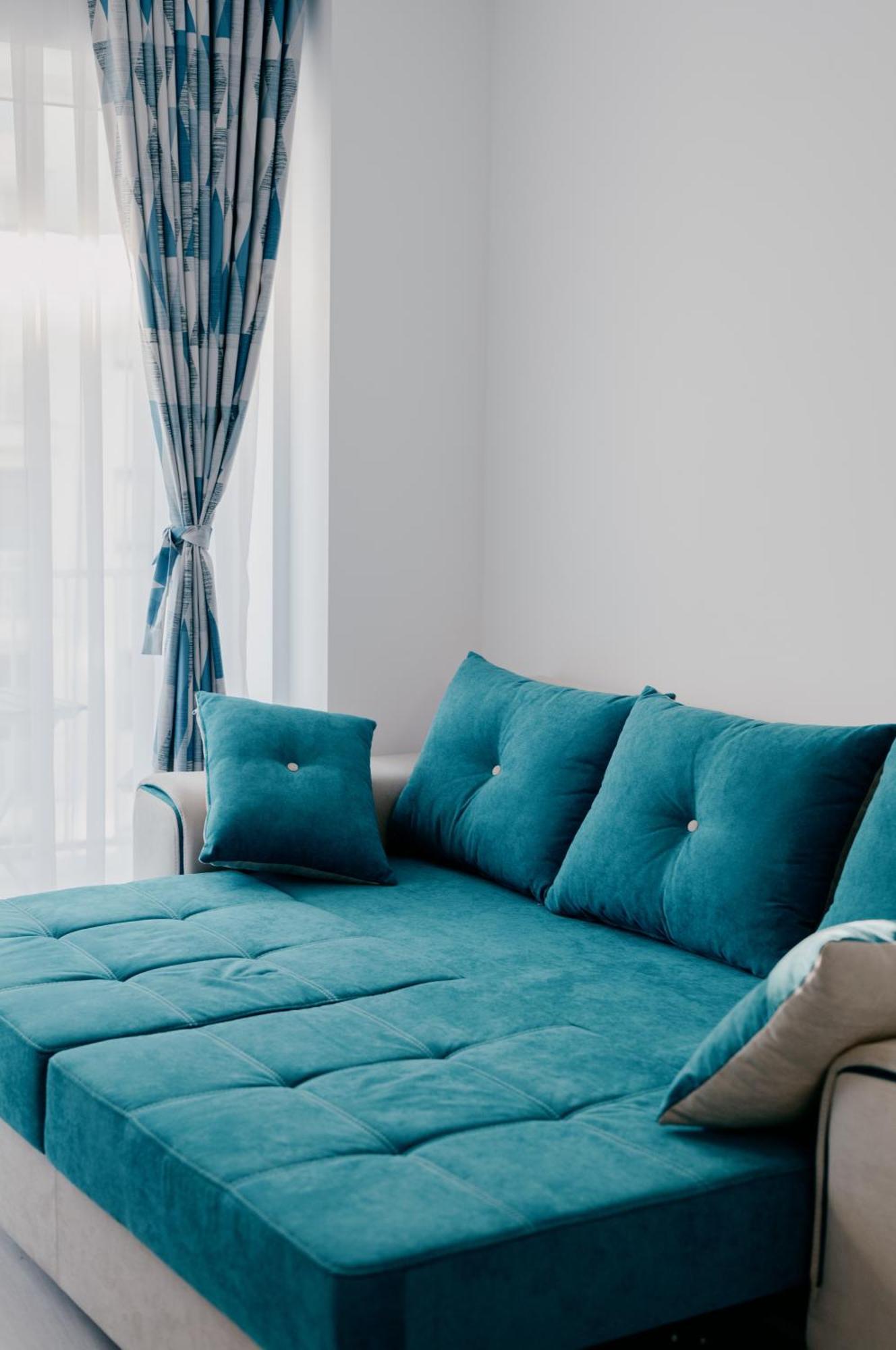 Royal Blue Property Орадеа Екстериор снимка