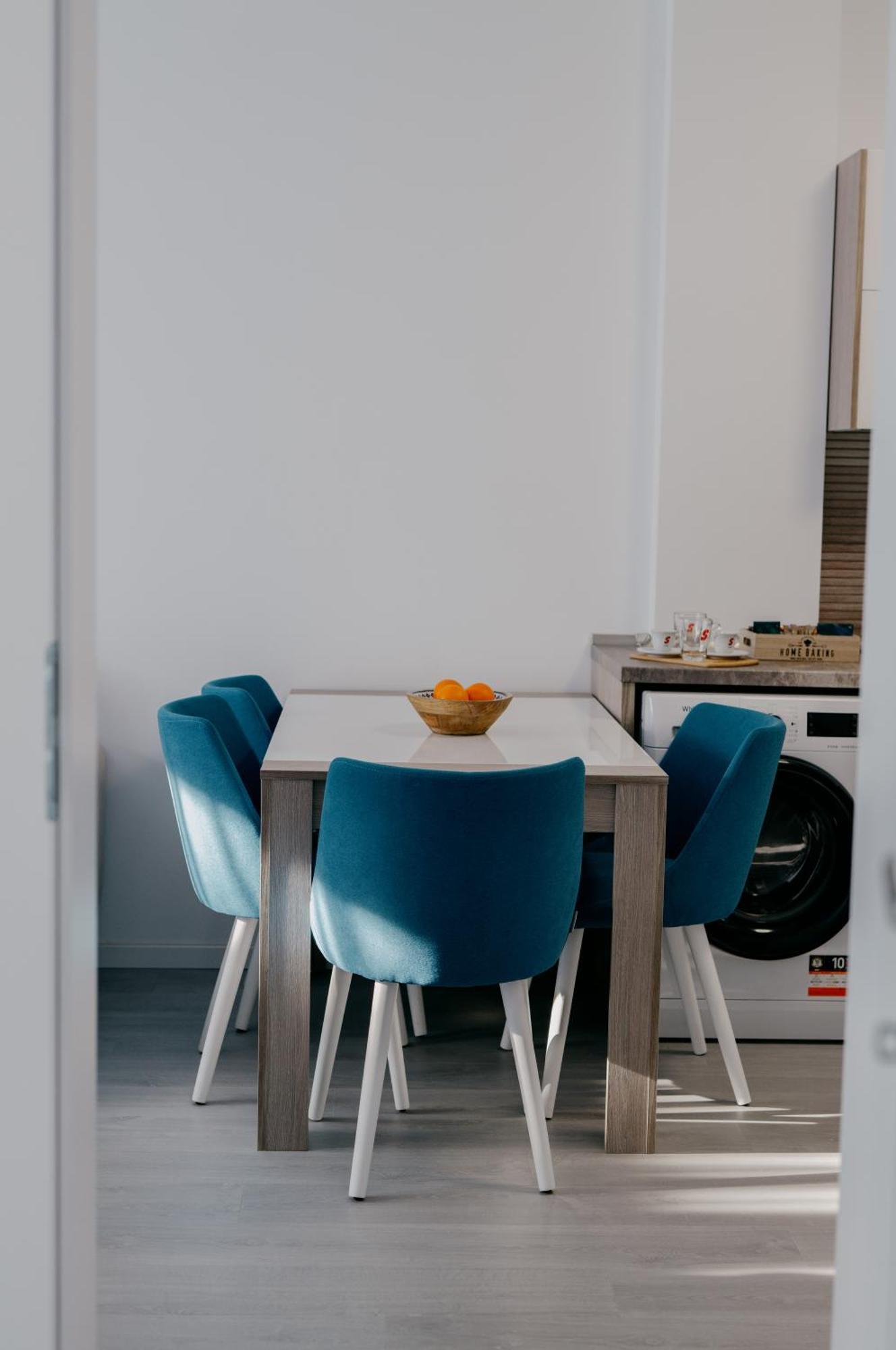 Royal Blue Property Орадеа Екстериор снимка